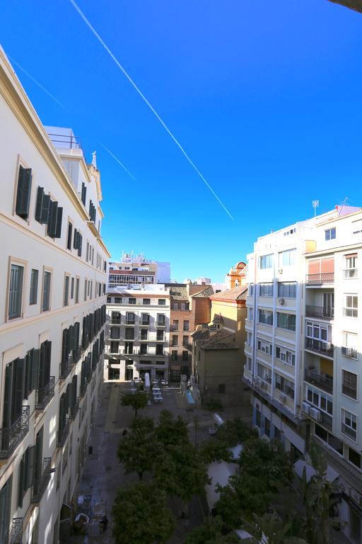 Larios Centro Las Flores Apartment Malaga Exterior photo